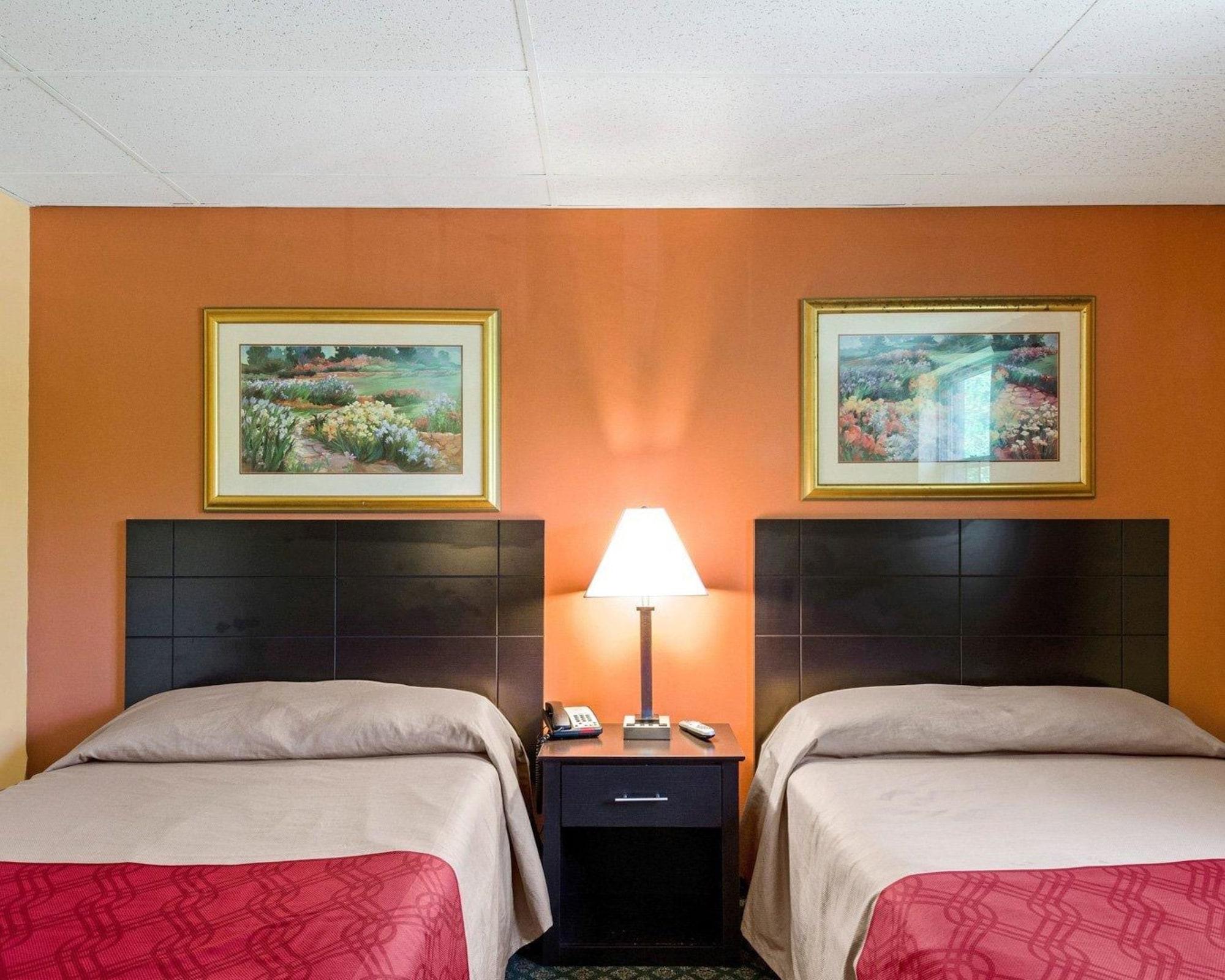 Econolodge Framingham-Boston Esterno foto