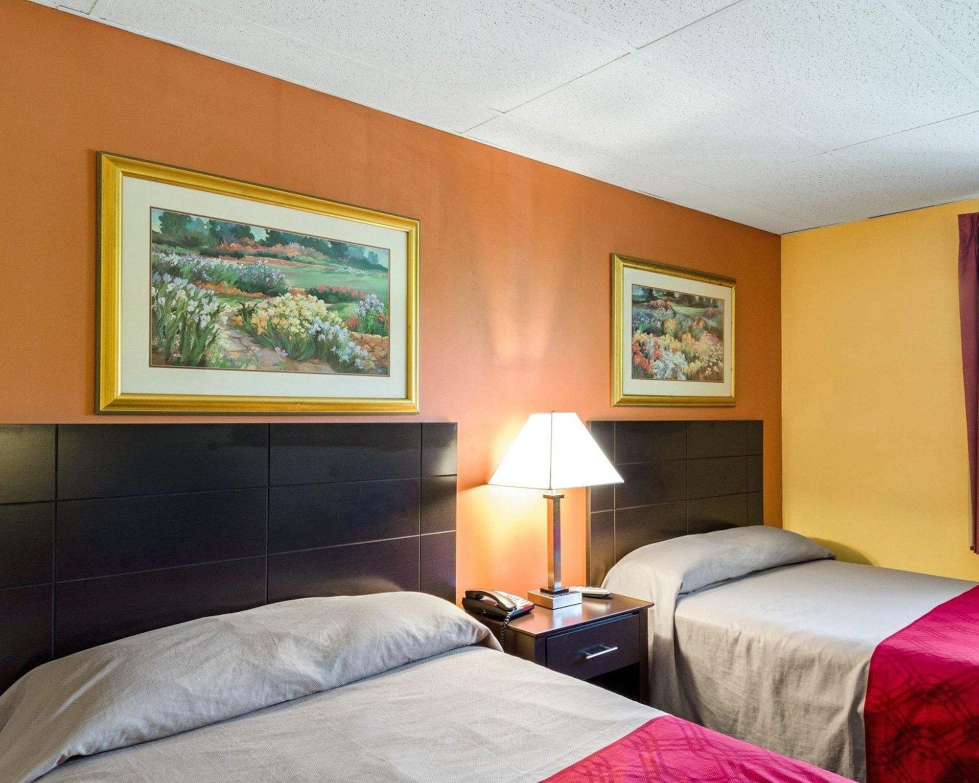 Econolodge Framingham-Boston Esterno foto